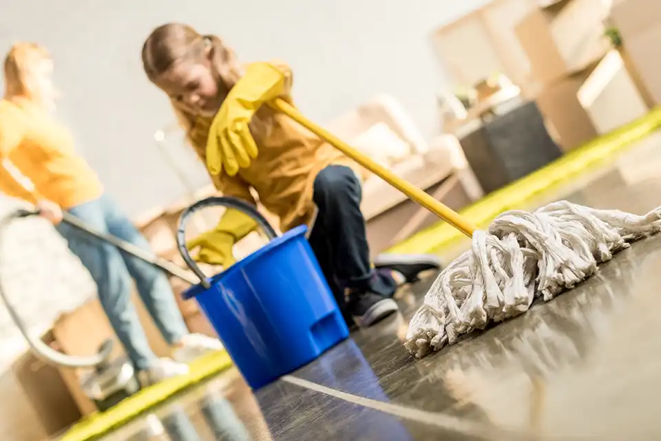 How to Clean a House Before Moving Out